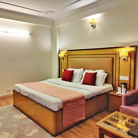 Surya International Hotel Manali Near Mall Road Exterior photo